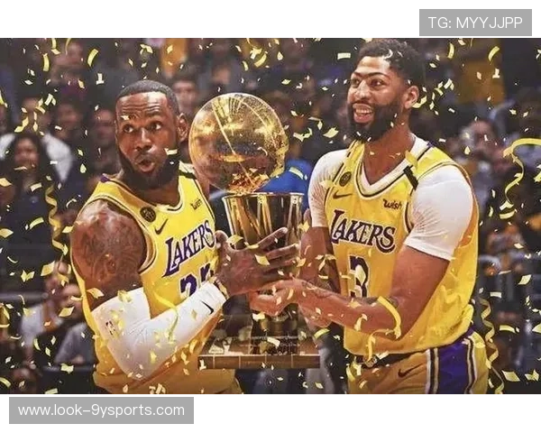 湖人队宣布签约新援提升阵容深度 詹姆斯和戴维斯迎来新搭档